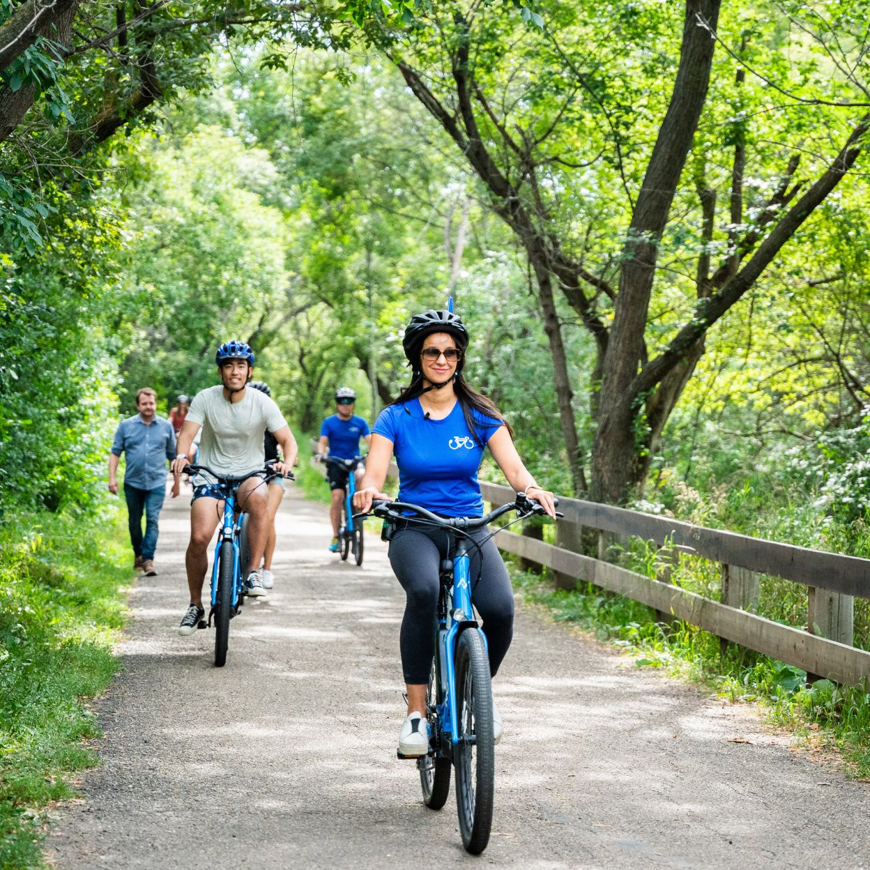 Food-Bike-Tour-Alberta-Ave-brunch-bike-tour-fun-date-ideas-Edmonton-Best-Brunch-places-in Edmonton-active-date-ideas-rivervally-adventure-girl-tour-guide-taking-a-group-on-tour-in-river-valley